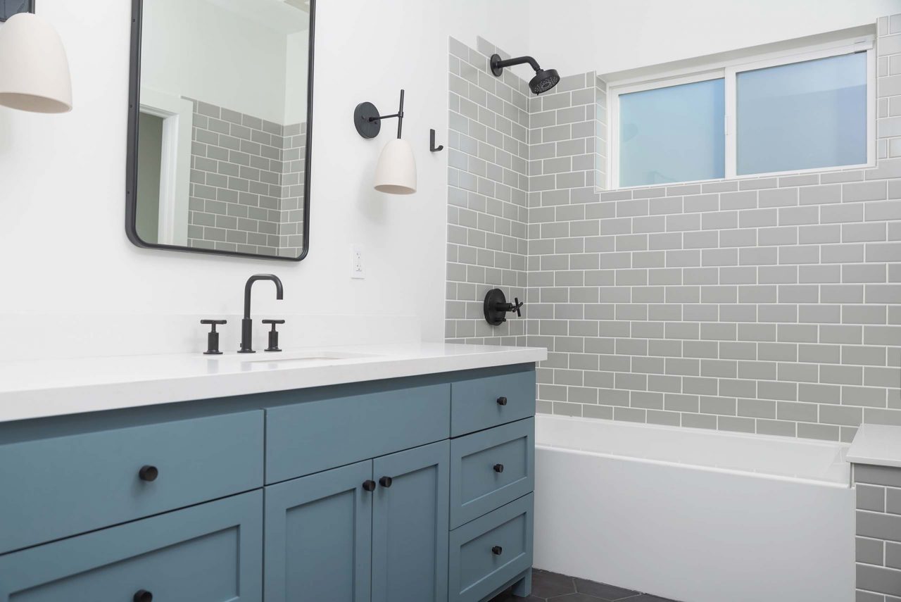 5870-Vista-Mtn-Estates-16-2_Small-Size-JPG-1280x855 modern vintage bathroom