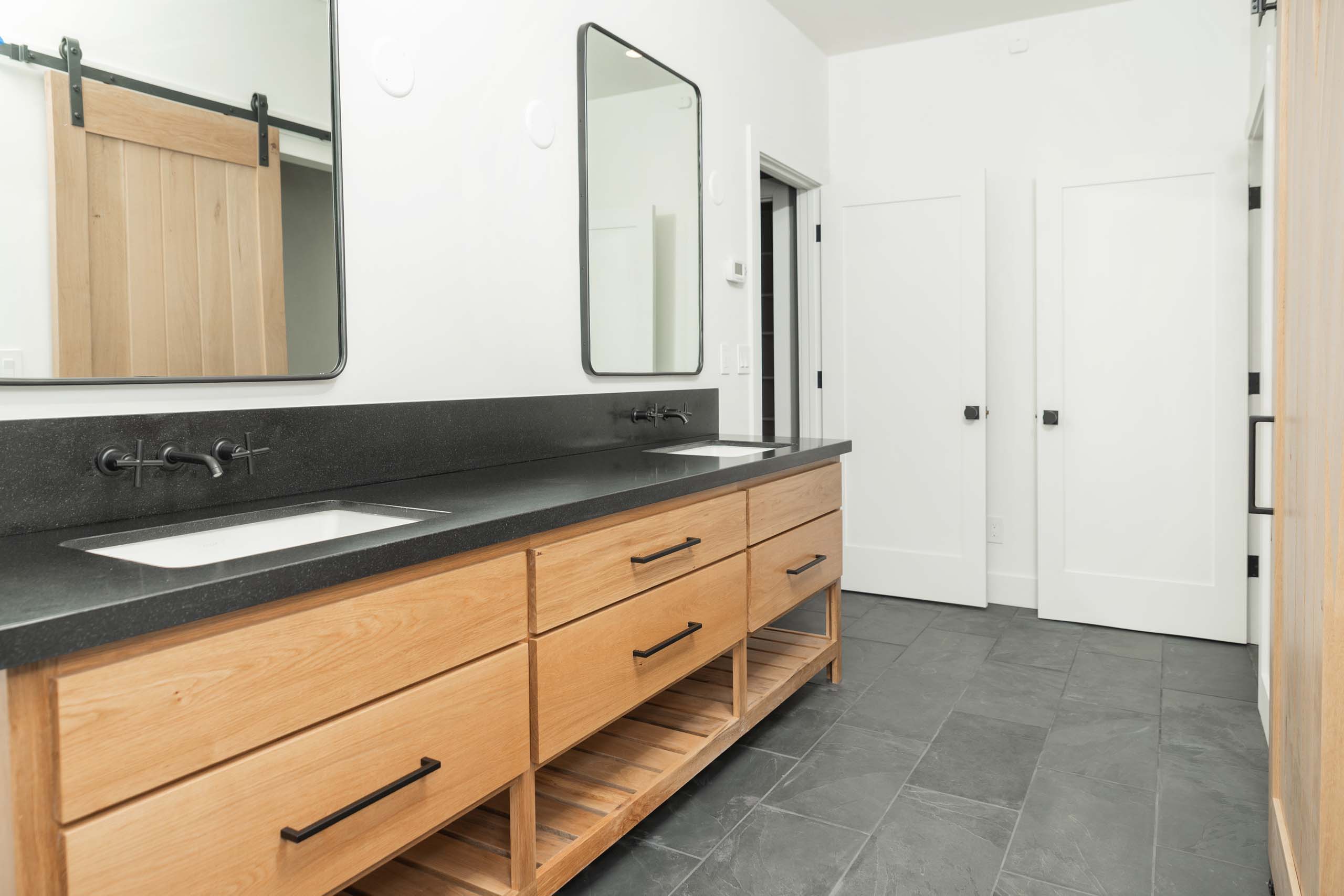 5870-Vista-Mtn-Estates-20-2_Large-Size-JPG dual sinks in bathroom